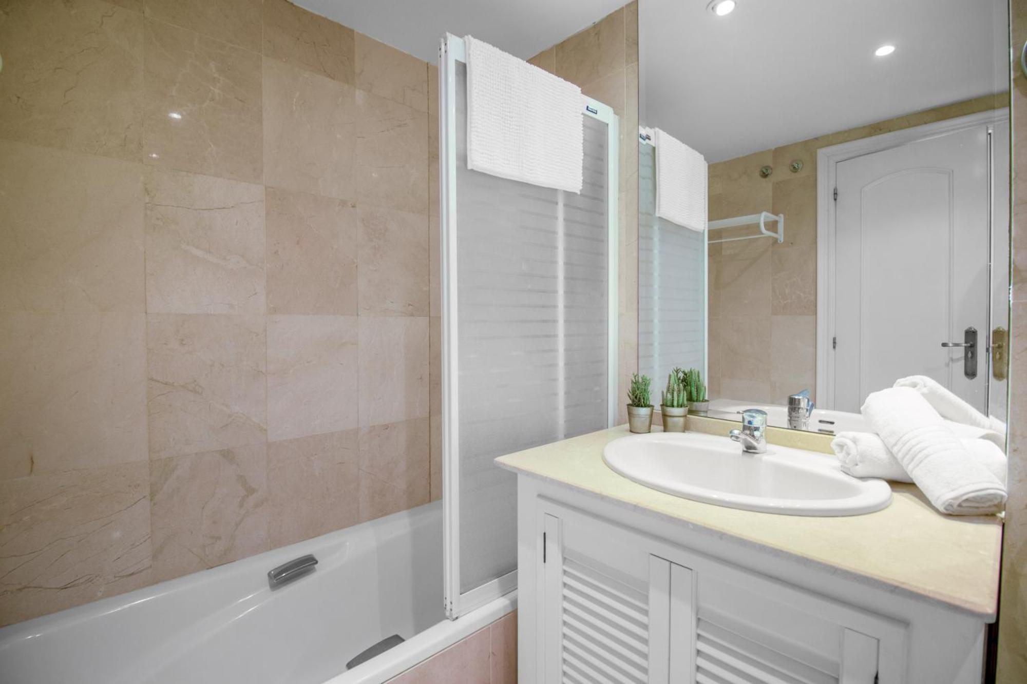 Apartamento Con Espectaculares Vistas Al Golf En - Xallas 2 3 *